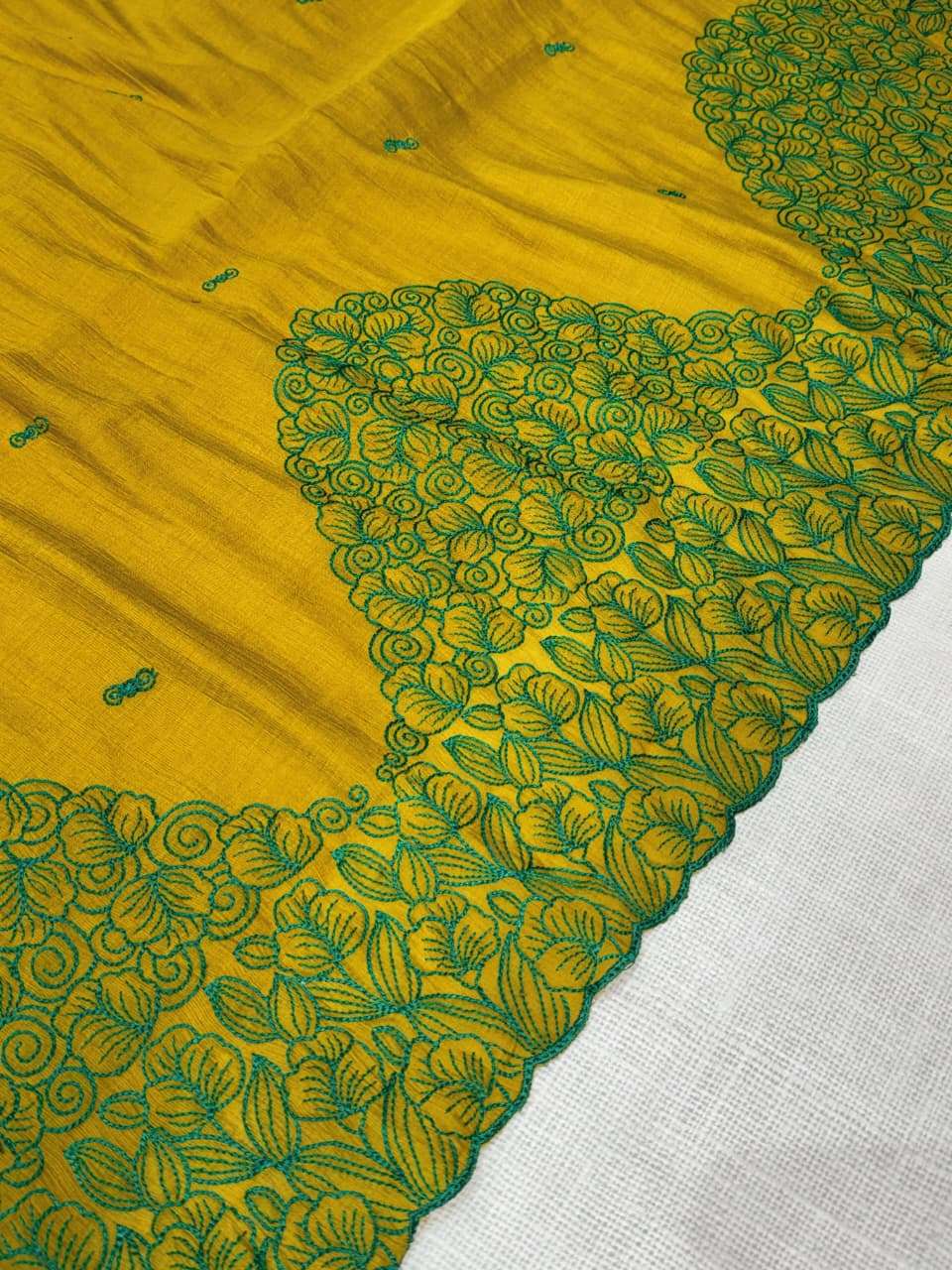 Smriti coral chiffon fancy fabric saree reseller in surat